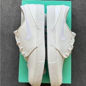 Nike SB Zoom Stefan Janoski Leather ALL WHITE 616490-110 - Size 10US.